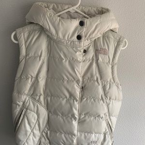 North Face super warm hooded 550 down vest